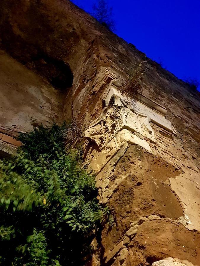 La Casa Nel Castello Villa Ostia Antica Buitenkant foto
