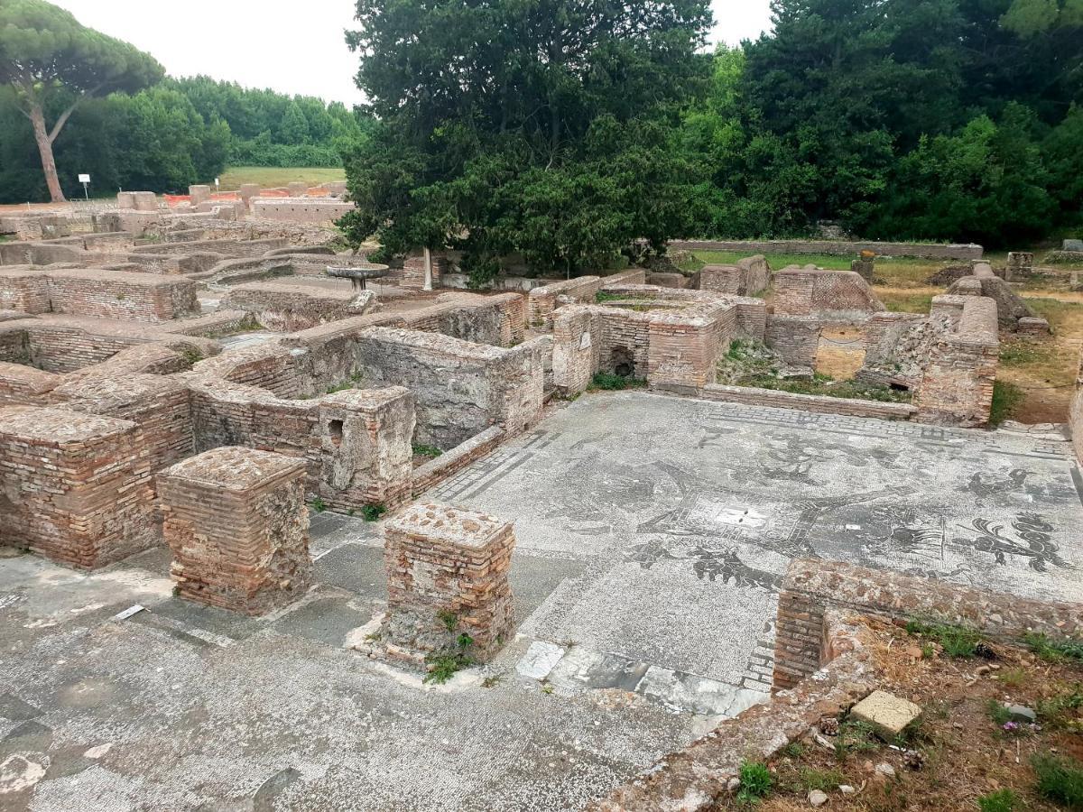 La Casa Nel Castello Villa Ostia Antica Buitenkant foto