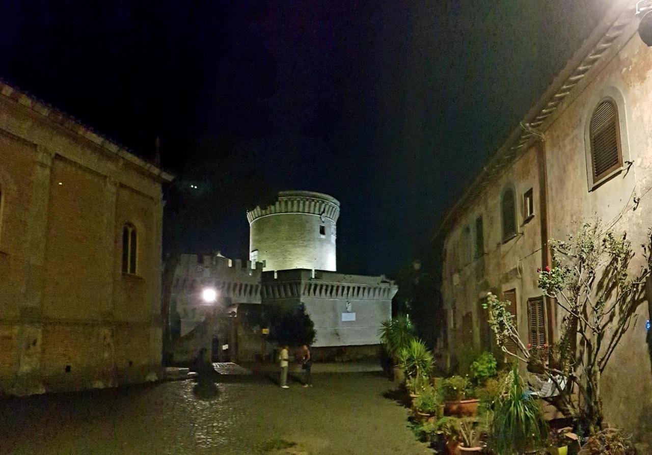 La Casa Nel Castello Villa Ostia Antica Buitenkant foto