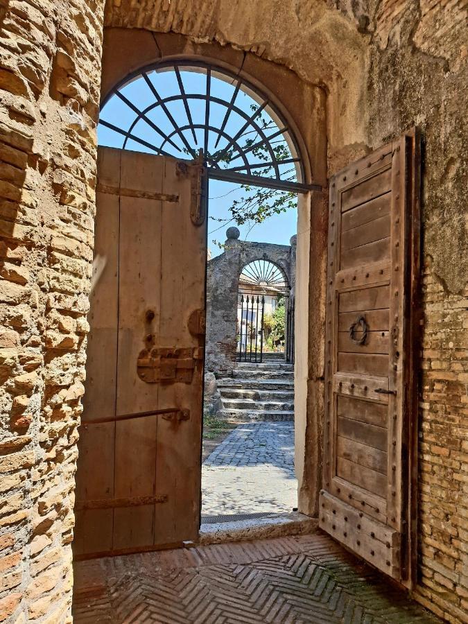 La Casa Nel Castello Villa Ostia Antica Buitenkant foto